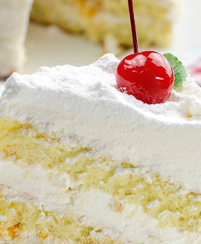 Frozen Pi&ntilde;a Colada Torte